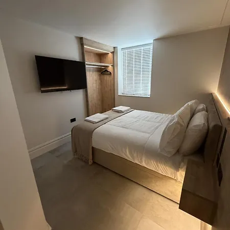 East Parade Collection, Courtyard 35a Harrogate