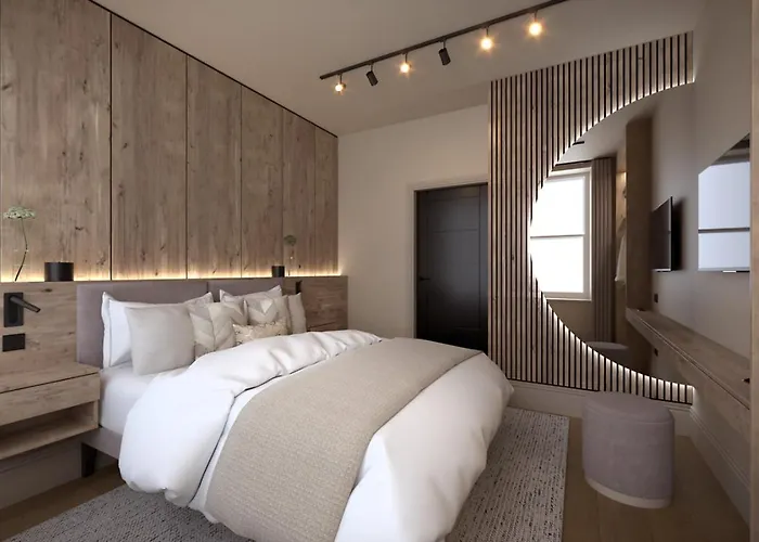 East Parade Collection, Courtyard 35a